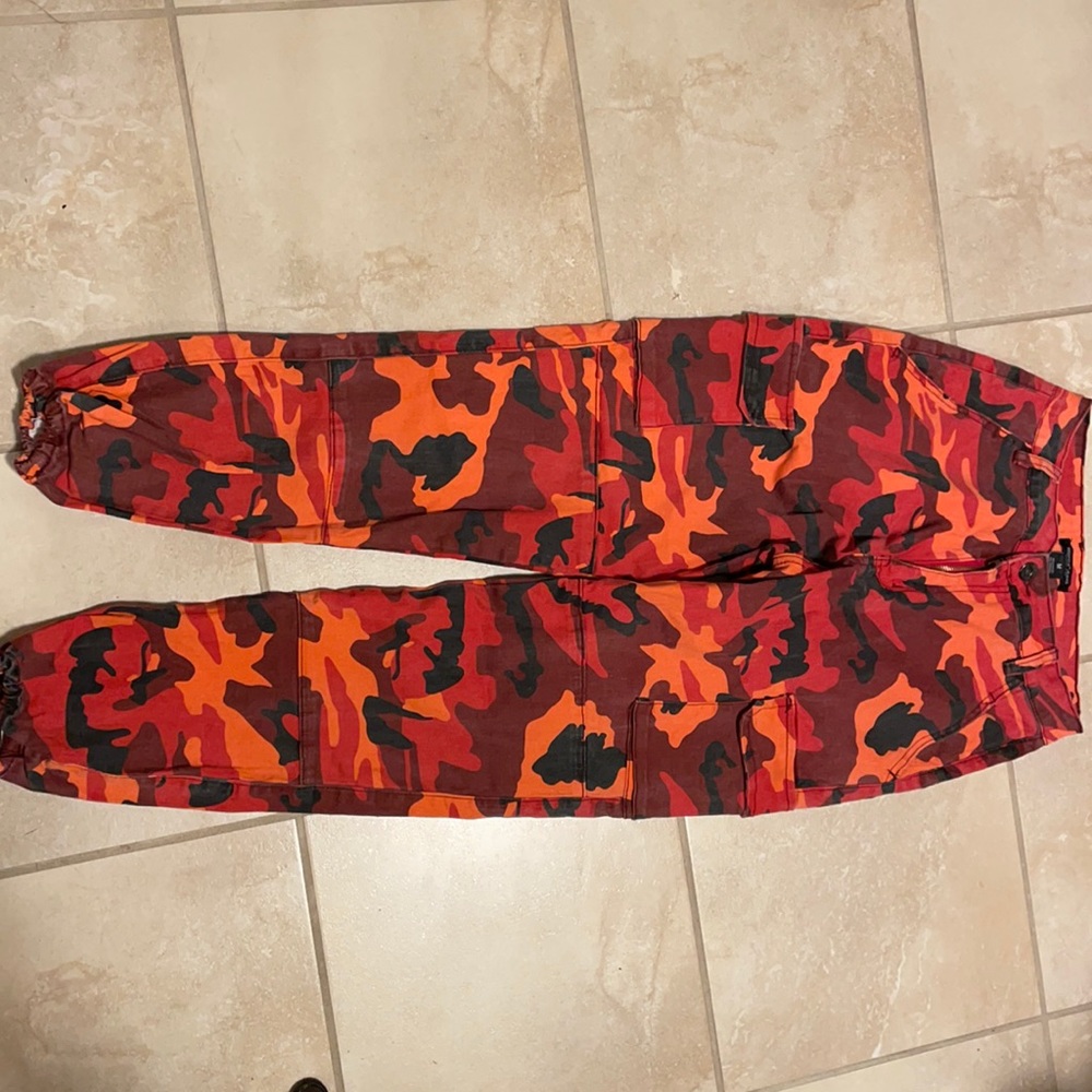 Orange camo baggy jeans. REDFOX JEANS size medium
